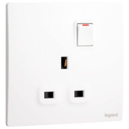 Legrand Mallia Senses - 1 gang BS switched socket outlet single pole -13A -