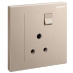 Legrand Galion - 1 gang British Standard switched single pole socket outlet - 5A - - Image 2