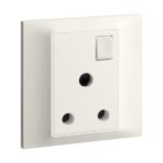 Legrand Belanko S - 1 gang single pole BS switched socket outlet - 15A -