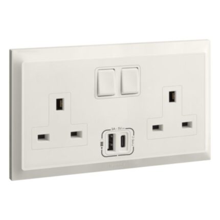 Legrand Belanko S - 2 gang single pole BS switched socket outlet inboard - 13A + USB type A+C -