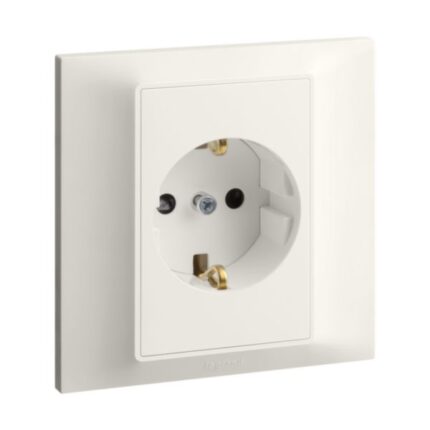 Legrand Belanko S - 1 gang german standard socket outlet with shutter - 16A -