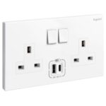 Galion - 2 gangs British Standard switched single pole socket outlet - 13A - with 3A type-A and type-C USB chargers - - Image 2