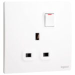 Legrand Mallia Senses - 1 gang BS switched socket outlet single pole -13A - - Image 2